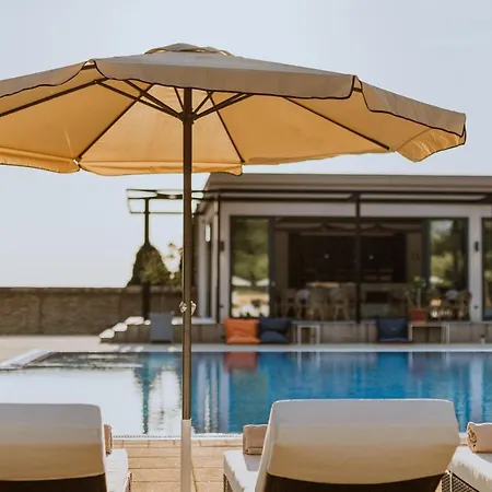 1000 Ruza Hotel