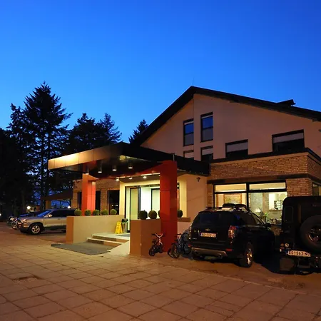 1000 Ruza 3* Belgrad