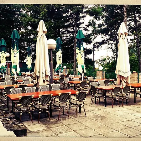 Hotel 1000 Ruza