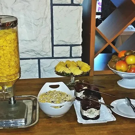 1000 Ruza 3* Belgrad