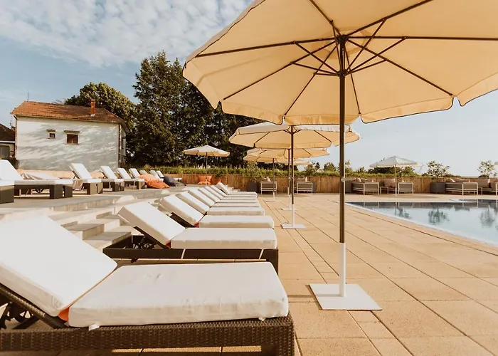 1000 Ruza 3* Belgrad